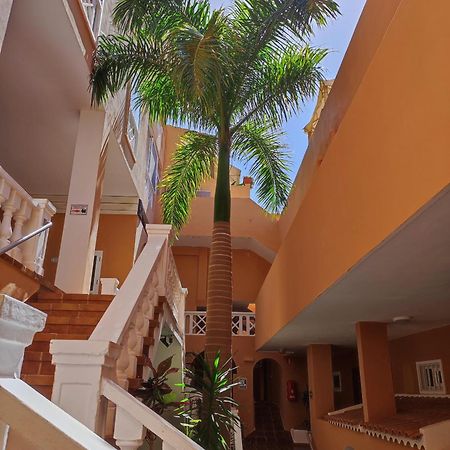 Sunshine Escape With Ocean View Appartement Costa Adeje  Buitenkant foto