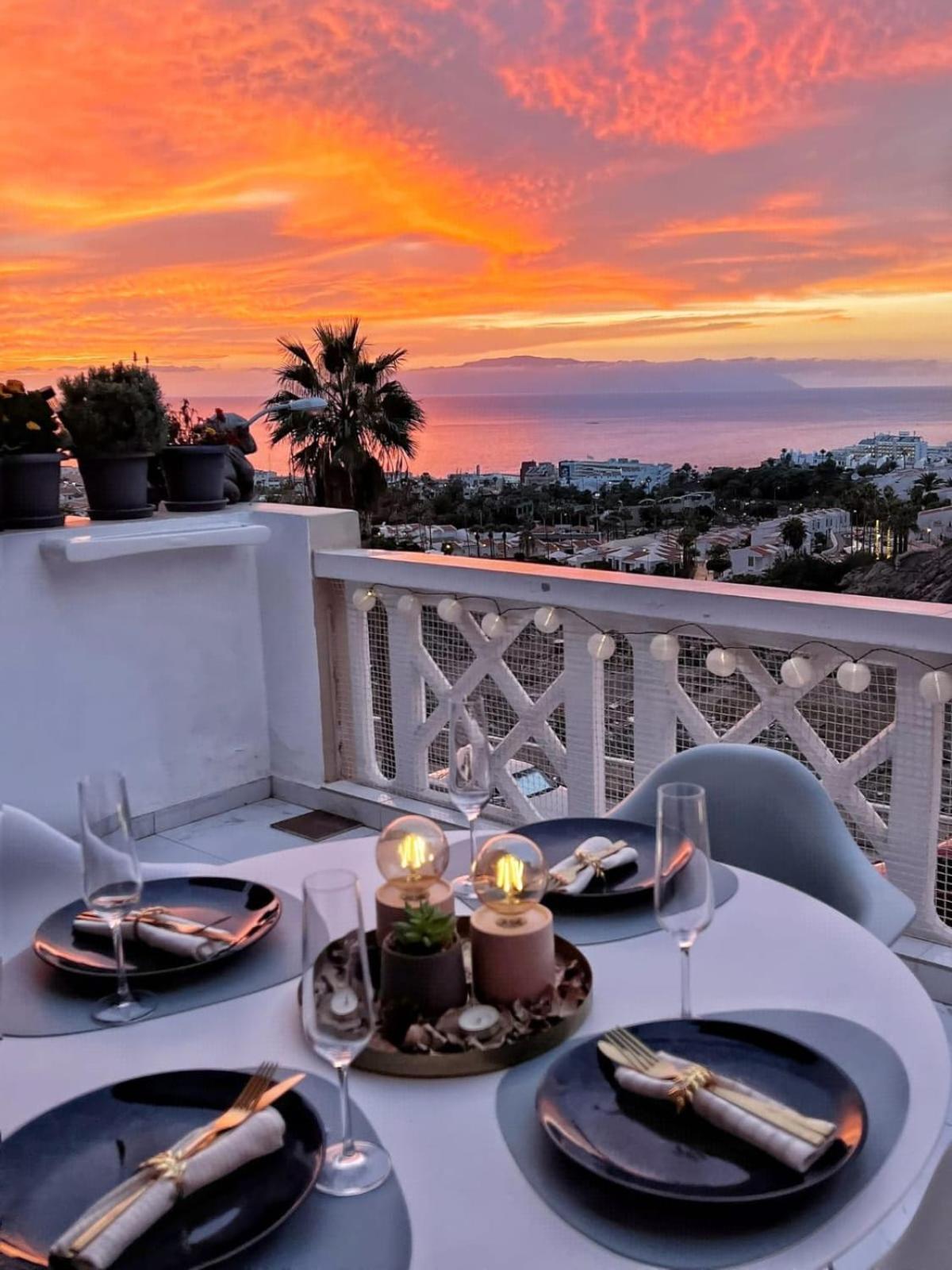 Sunshine Escape With Ocean View Appartement Costa Adeje  Buitenkant foto