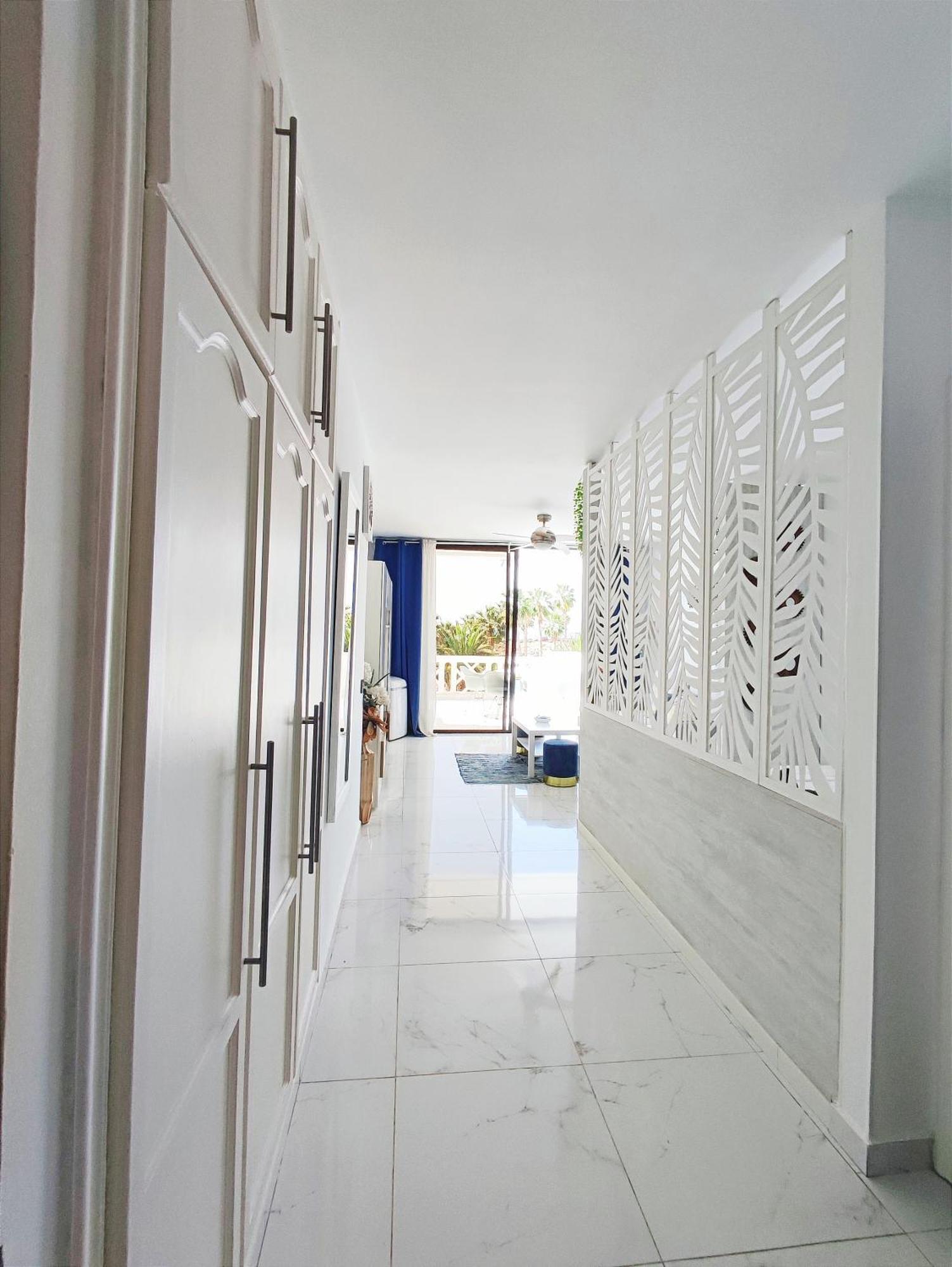 Sunshine Escape With Ocean View Appartement Costa Adeje  Buitenkant foto